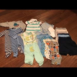 Lot of boys 0-3 month clothing